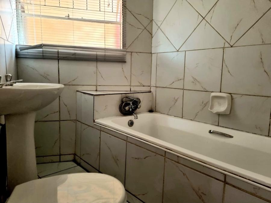 21 Bedroom Property for Sale in Royldene Northern Cape